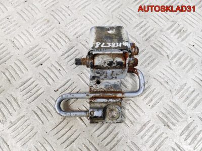 Петля двери передняя левая нижняя Audi A3 8L1 - АвтоСклад31.рф - авторазборка контрактные б/у запчасти в г. Белгород