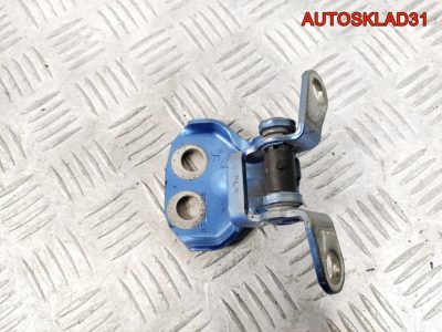 Петля двери задняя правая нижняя Ford Fusion - АвтоСклад31.рф - авторазборка контрактные б/у запчасти в г. Белгород