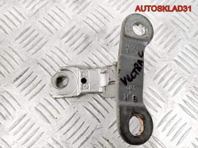 Петля двери задней правой нижняя Opel Vectra C - АвтоСклад31.рф - авторазборка контрактные б/у запчасти в г. Белгород