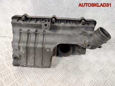 Корпус воздушного фильтра VW Polo BUD 036129611CD - АвтоСклад31.рф - авторазборка контрактные б/у запчасти в г. Белгород