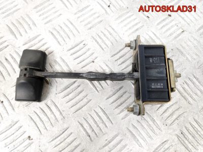 Ограничитель двери передней Mercedes Benz W211 - АвтоСклад31.рф - авторазборка контрактные б/у запчасти в г. Белгород