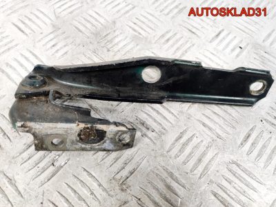 Петля капота левая Audi A6 C5 4B0823301D - АвтоСклад31.рф - авторазборка контрактные б/у запчасти в г. Белгород