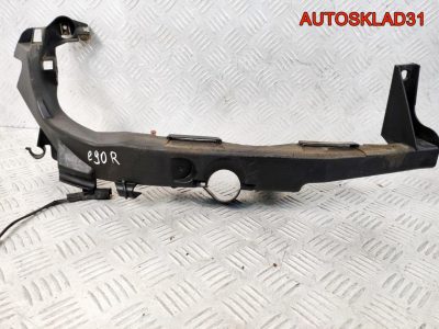 Кронштейн фар правый BMW E90 51117116708 - АвтоСклад31.рф - авторазборка контрактные б/у запчасти в г. Белгород