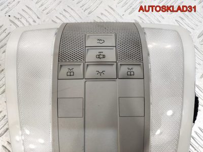 Плафон салона передний Mercedes X204 A2048202001 - АвтоСклад31.рф - авторазборка контрактные б/у запчасти в г. Белгород