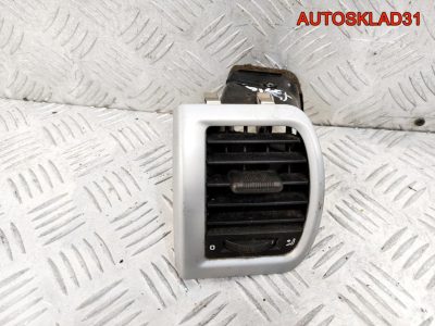 Дефлектор воздушный левый Skoda Fabia 2 5J0819701 - АвтоСклад31.рф - авторазборка контрактные б/у запчасти в г. Белгород