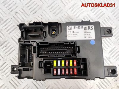 Блок предохранителей салона Opel Corsa D 13142241 - АвтоСклад31.рф - авторазборка контрактные б/у запчасти в г. Белгород