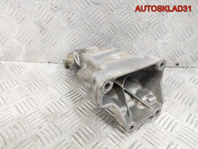 Кронштейн двигателя правый Mercedes X204 651.912 - АвтоСклад31.рф - авторазборка контрактные б/у запчасти в г. Белгород