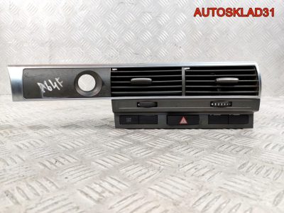 Дефлектор воздушный Audi A6 C6 4F1820951 - АвтоСклад31.рф - авторазборка контрактные б/у запчасти в г. Белгород