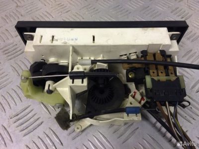 Блок управления печкой Audi 80 B3 893819045C - АвтоСклад31.рф - авторазборка контрактные б/у запчасти в г. Белгород