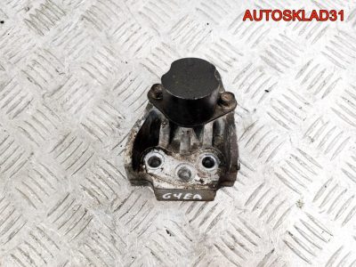 Кронштейн двигателя правый Hyundai Getz 1,3 G4EA 218401C300 - АвтоСклад31.рф - авторазборка контрактные б/у запчасти в г. Белгород