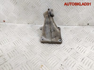 Кронштейн двигателя правый Mercedes Benz W210 2.2 CDI A6042230004 - АвтоСклад31.рф - авторазборка контрактные б/у запчасти в г. Белгород
