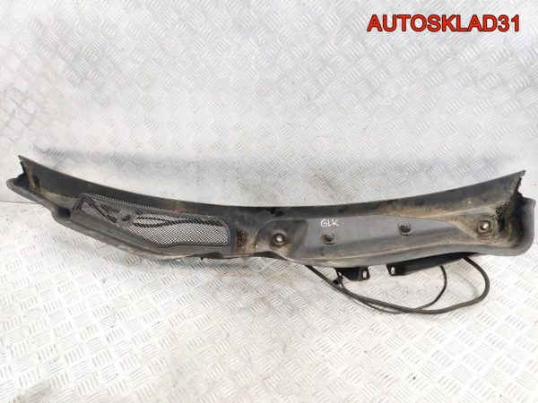 Решетка стеклоочистителя Renault Megane 3 668110003R - АвтоСклад31.рф - авторазборка контрактные б/у запчасти в г. Белгород