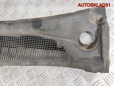 Решетка стеклоочистителя Renault Megane 3 668110003R - АвтоСклад31.рф - авторазборка контрактные б/у запчасти в г. Белгород