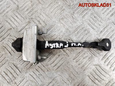 Ограничитель двери передний Opel Astra J 13363546 - АвтоСклад31.рф - авторазборка контрактные б/у запчасти в г. Белгород