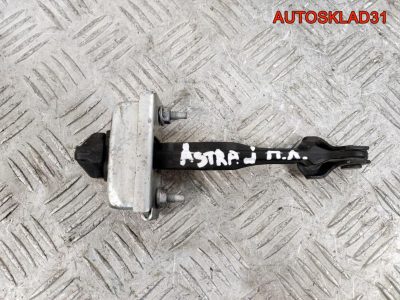 Ограничитель двери передний Opel Astra J 13363546 - АвтоСклад31.рф - авторазборка контрактные б/у запчасти в г. Белгород