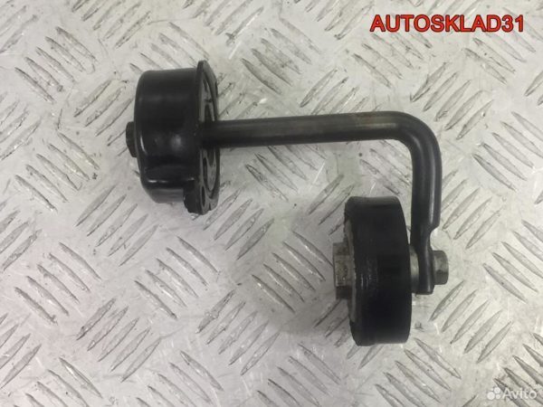 Бампер задний Skoda Rapid 5JJ807421B - АвтоСклад31.рф - авторазборка контрактные б/у запчасти в г. Белгород