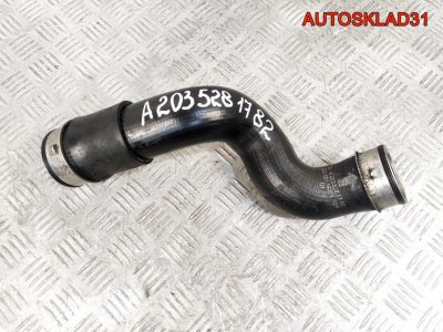 Патрубок интеркулера Mercedes Benz W203 2.2 Дизель A2035281782 - АвтоСклад31.рф - авторазборка контрактные б/у запчасти в г. Белгород