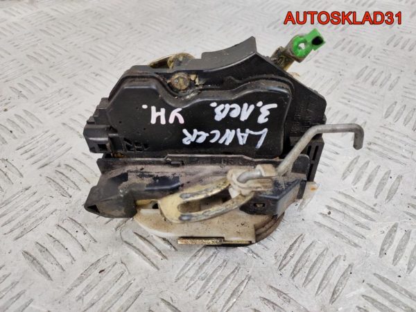 Блок педалей МКПП VW Passat B5 8D1721117D - АвтоСклад31.рф - авторазборка контрактные б/у запчасти в г. Белгород