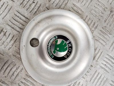 Колпачок литых дисков Skoda Octavia A4 1U0601149D - АвтоСклад31.рф - авторазборка контрактные б/у запчасти в г. Белгород