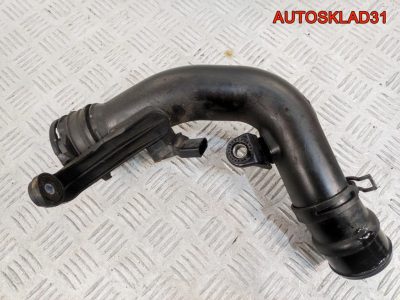 Патрубок интеркулера VW Passat B6 2.0 3C0145762AD Дизель - АвтоСклад31.рф - авторазборка контрактные б/у запчасти в г. Белгород