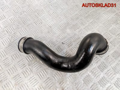 Патрубок интеркулера Mercedes Benz W203 2.2 Дизель A2035283382 - АвтоСклад31.рф - авторазборка контрактные б/у запчасти в г. Белгород