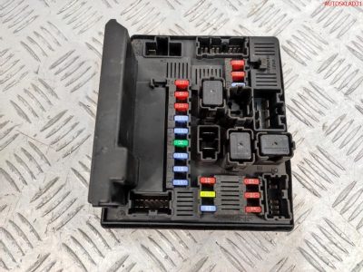 Блок предохранителей Nissan Qashqai J10 284B7JD00B - АвтоСклад31.рф - авторазборка контрактные б/у запчасти в г. Белгород
