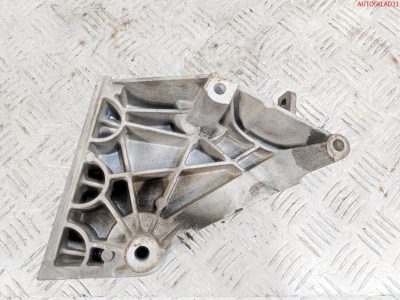 Кронштейн двигателя правый Skoda Fabia 1.9 AXR 038199207AJ - АвтоСклад31.рф - авторазборка контрактные б/у запчасти в г. Белгород