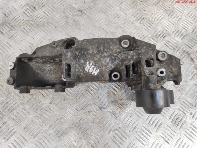 Кронштейн генератора Renault Trafic 2,0 M9R 780 8200527320 - АвтоСклад31.рф - авторазборка контрактные б/у запчасти в г. Белгород