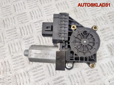 Моторчик стеклоподъемника з/п Ford Focus 1 0130821902 - АвтоСклад31.рф - авторазборка контрактные б/у запчасти в г. Белгород