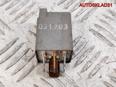 Реле бензонасоса №215 Audi A4 B5 443951253L - АвтоСклад31.рф - авторазборка контрактные б/у запчасти в г. Белгород