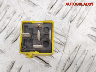 Реле стеклоочистителей Mercedes W210 A0025421419 - АвтоСклад31.рф - авторазборка контрактные б/у запчасти в г. Белгород