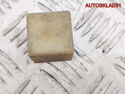Реле топливного насоса Audi 100 C3 75614122 - АвтоСклад31.рф - авторазборка контрактные б/у запчасти в г. Белгород